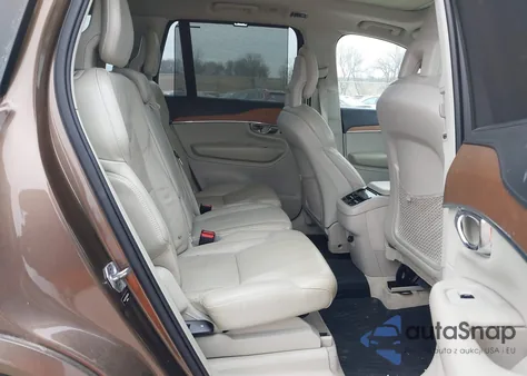 2016 Volvo Xc90 T6 Inscription z USA, uszkodzony, nr VIN YV4A22PL9G1024888